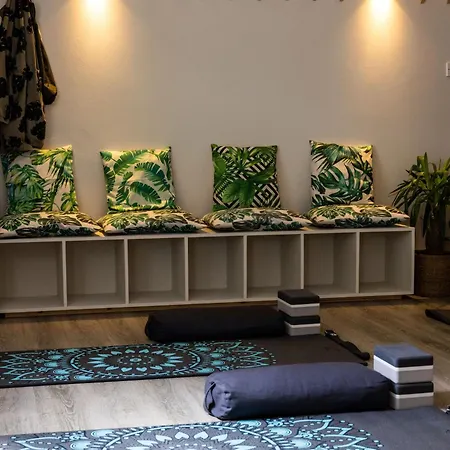 The Moorings & Restaurant Otel 3*