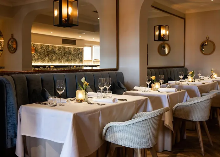 The Moorings & Restaurant 4*