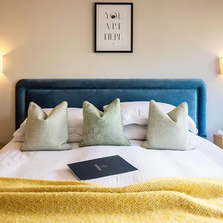 Hotel The Moorings & Restaurant Gorey